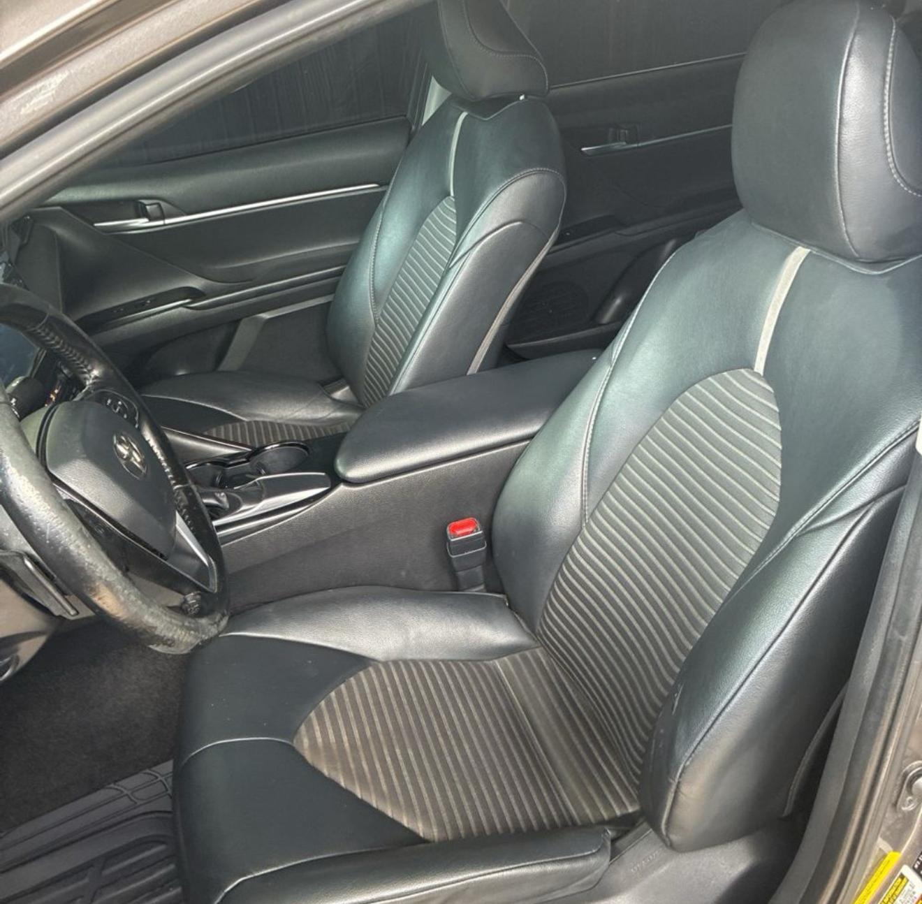 
								TOYOTA CAMRY LE 2019 full									