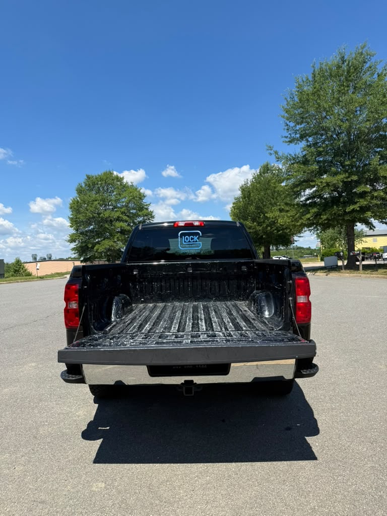 
								CHEVROLET SILVERADO 1500 LT 2018 full									