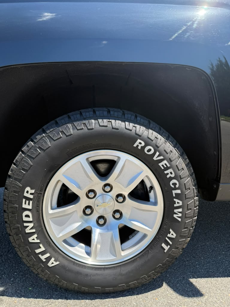
								CHEVROLET SILVERADO 1500 LT 2018 full									