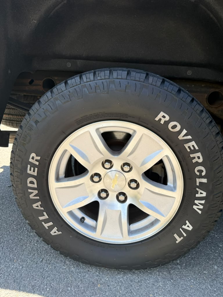 
								CHEVROLET SILVERADO 1500 LT 2018 full									