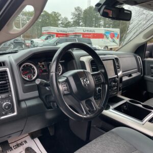 RAM 1500 BIG HORN 2015