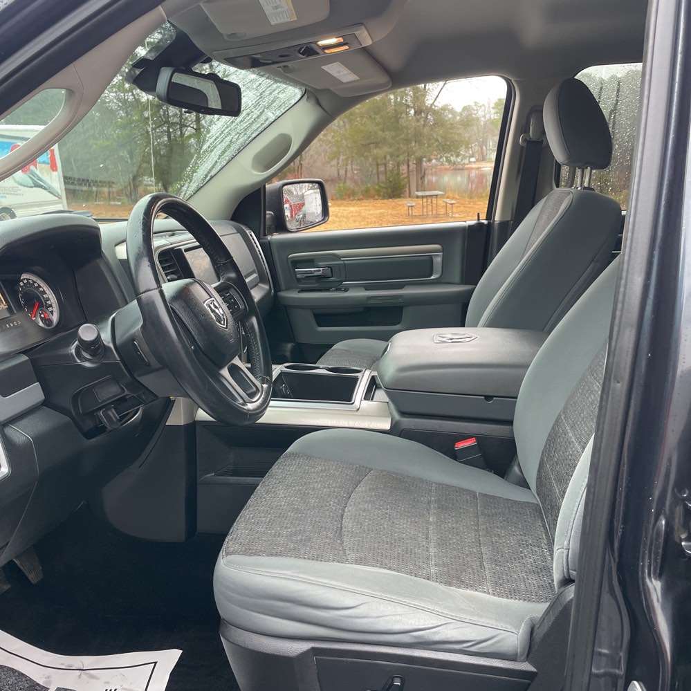 
								RAM 1500 BIG HORN 2015 full									