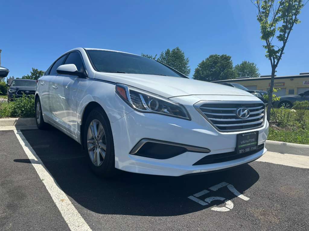 HYUNDAI SONATA SE 2017