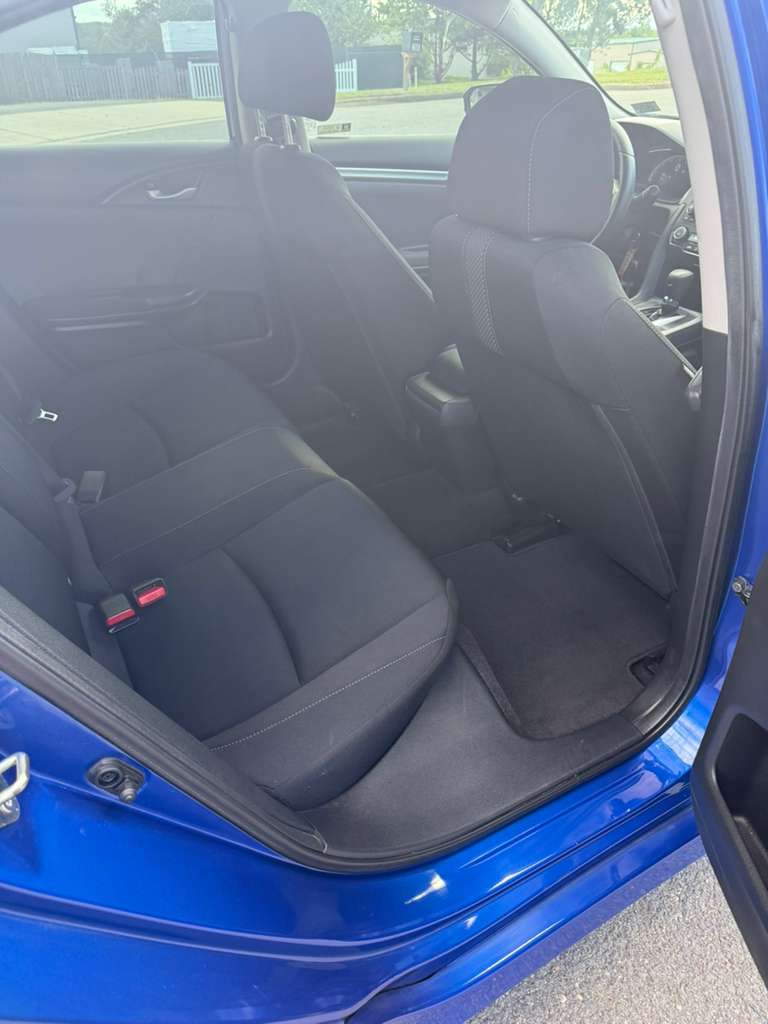 
								HONDA CIVIC LX 2020 full									