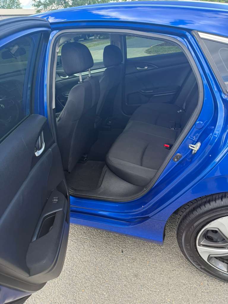 
								HONDA CIVIC LX 2020 full									