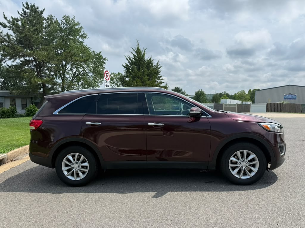 KIA SORENTO LX 2018