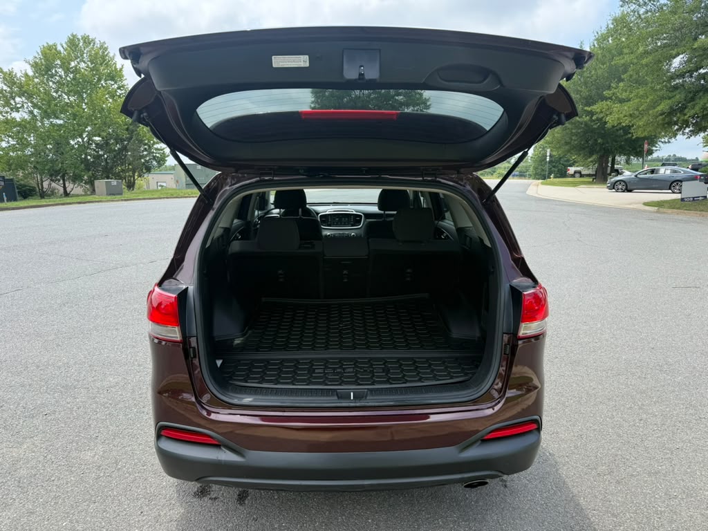 
								KIA SORENTO LX 2018 full									
