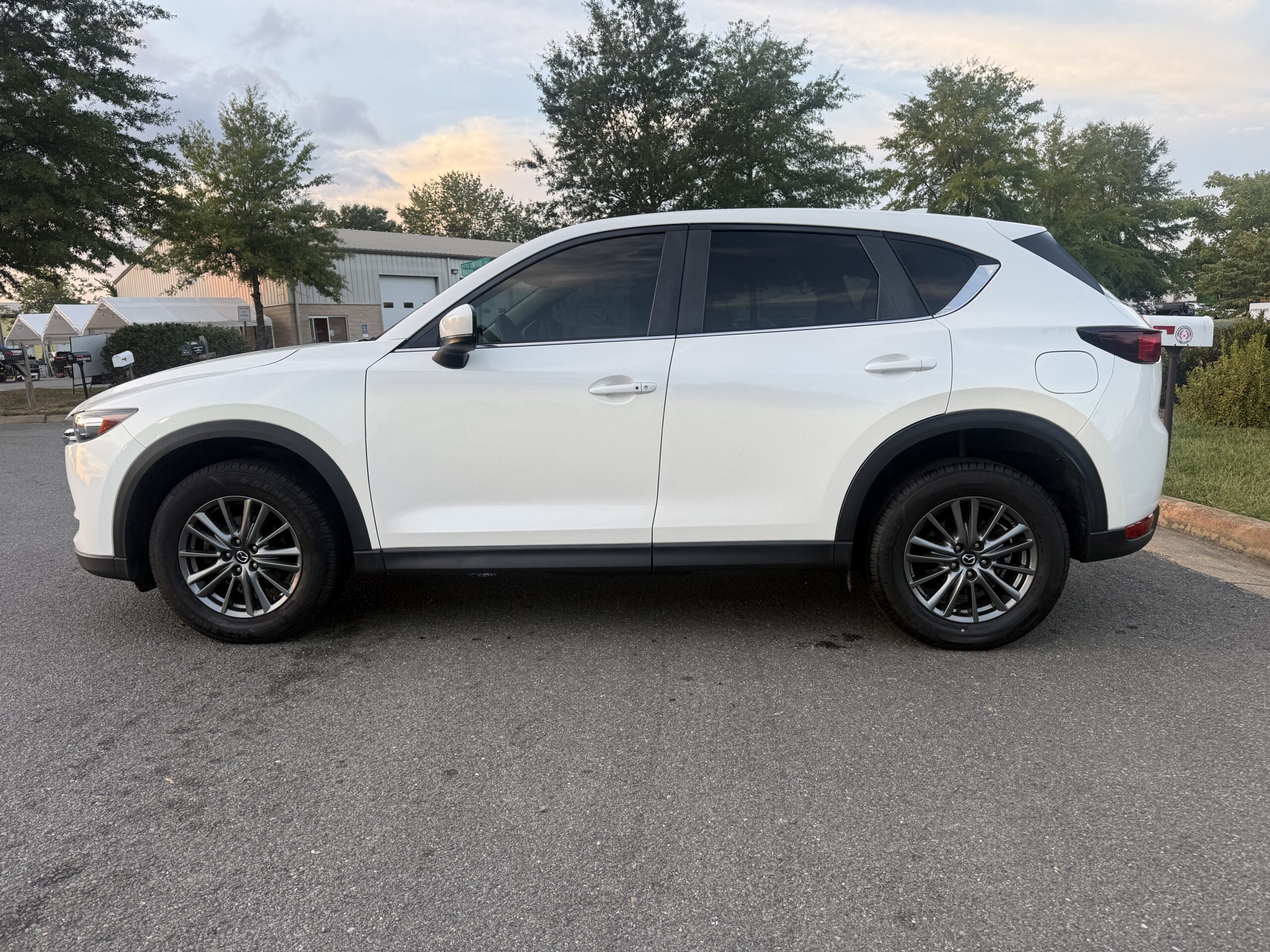 
								MAZDA CX-5 TOURING 2017 full									