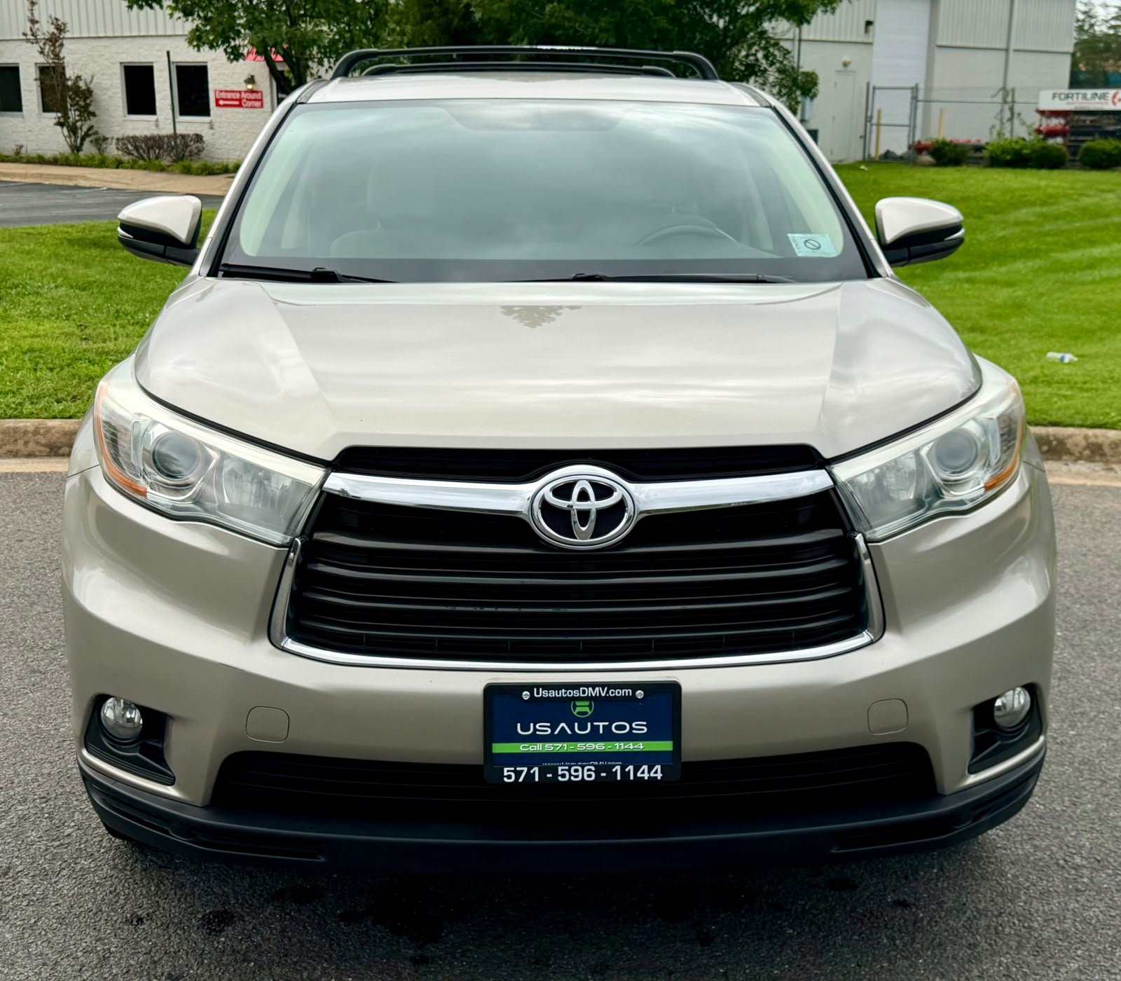 TOYOTA HIGHLANDER LE 2015