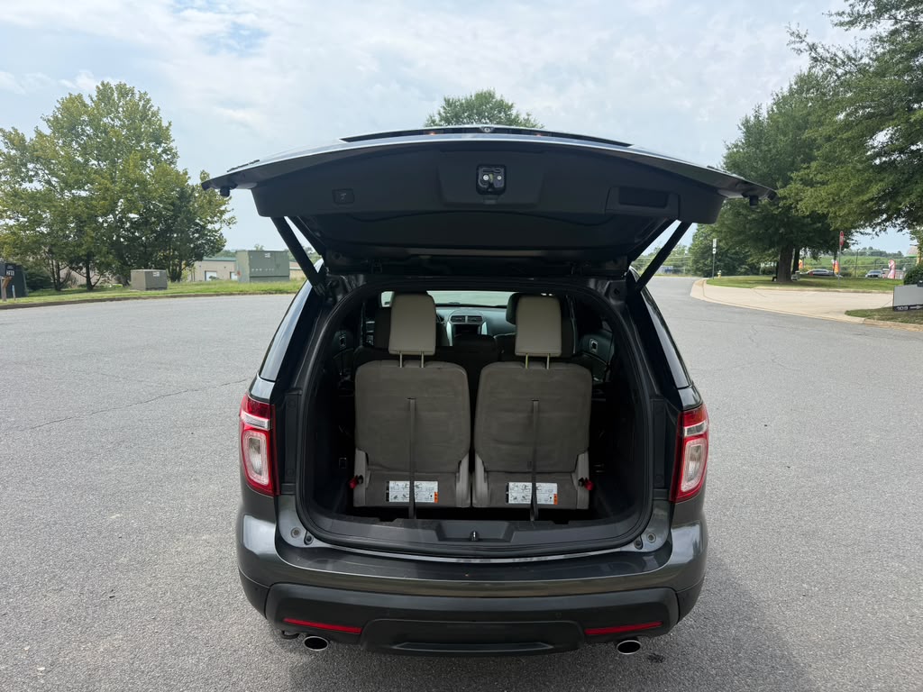 
								FORD EXPLORER XLT 2015 full									