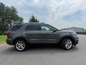 FORD EXPLORER XLT 2015