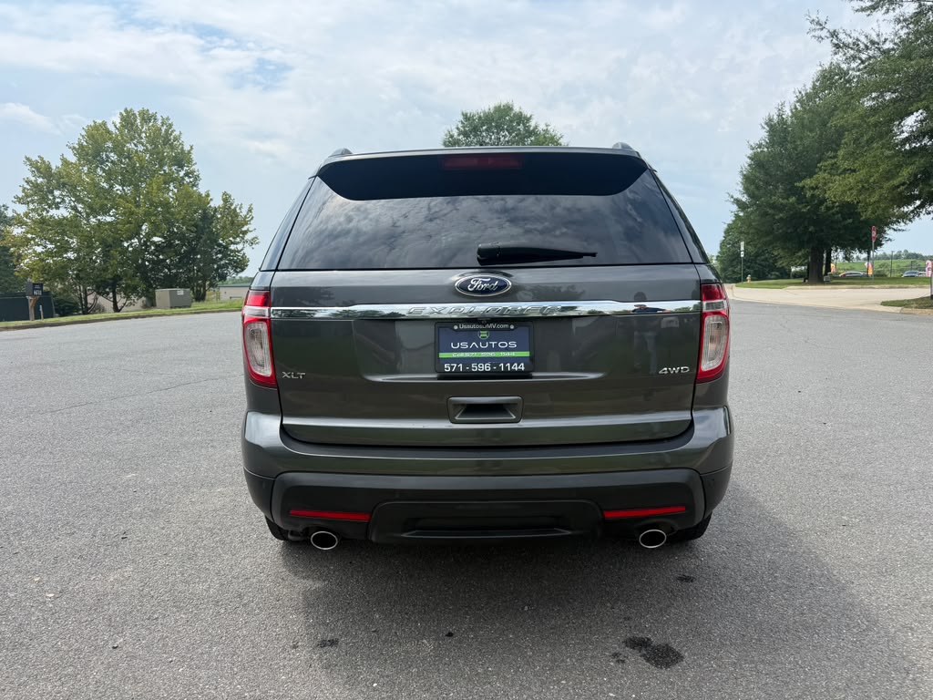 
								FORD EXPLORER XLT 2015 full									