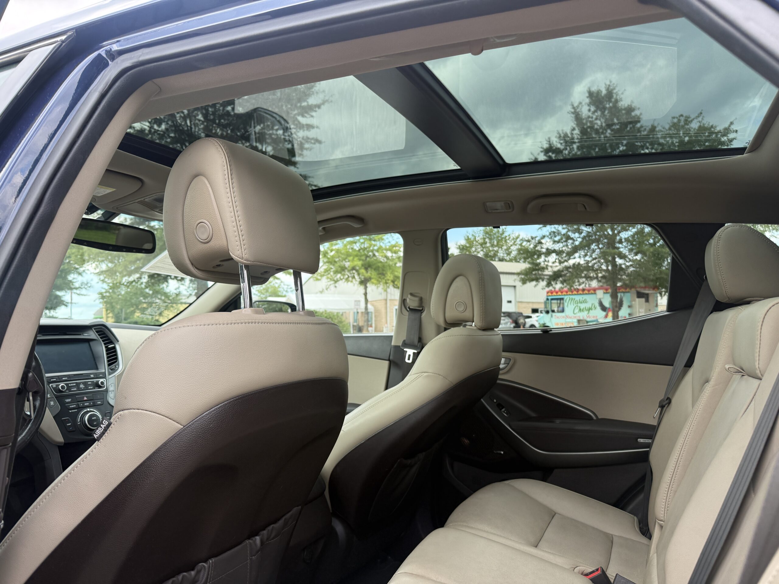 
								HYUNDAI SANTA FE SPORT 2.4L 2017 full									