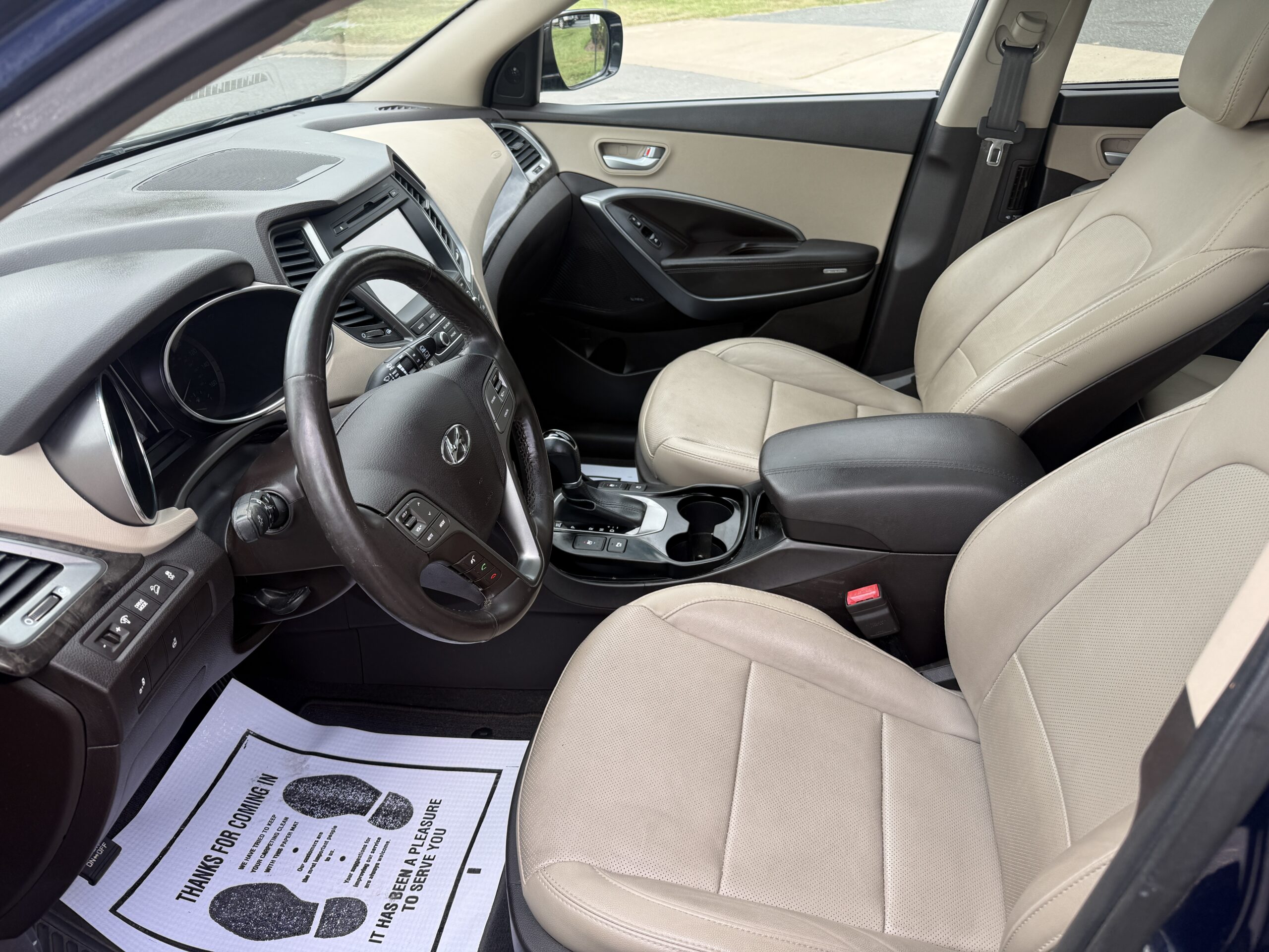 
								HYUNDAI SANTA FE SPORT 2.4L 2017 full									