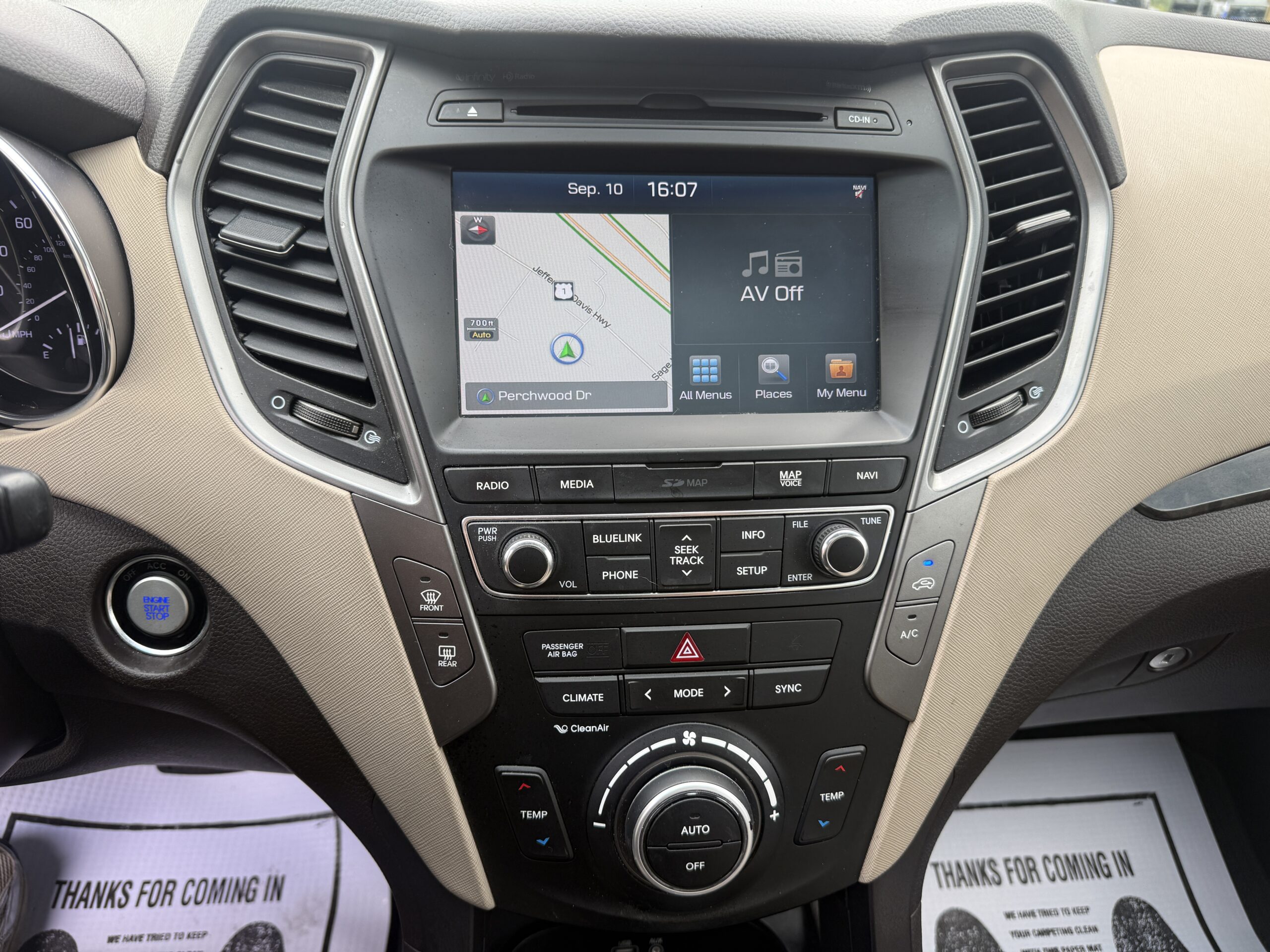 
								HYUNDAI SANTA FE SPORT 2.4L 2017 full									