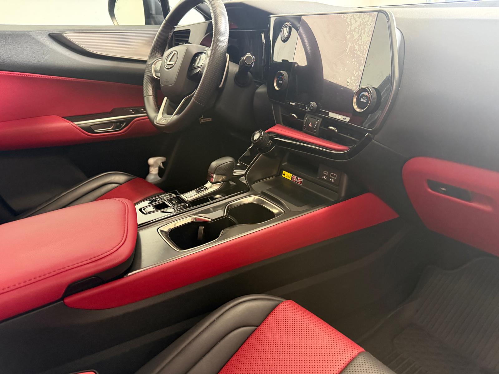 
								LEXUS NX NX 350 F SPORT 2024 full									