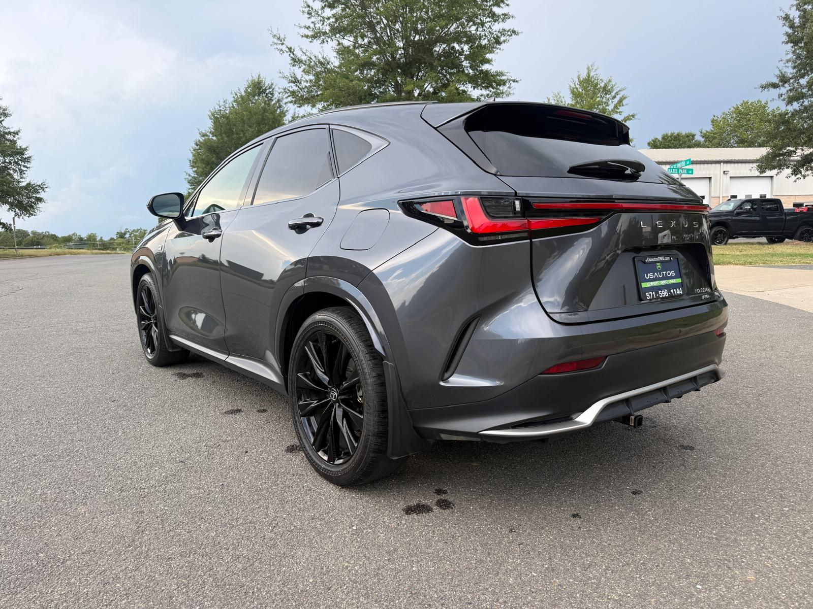 
								LEXUS NX NX 350 F SPORT 2024 full									