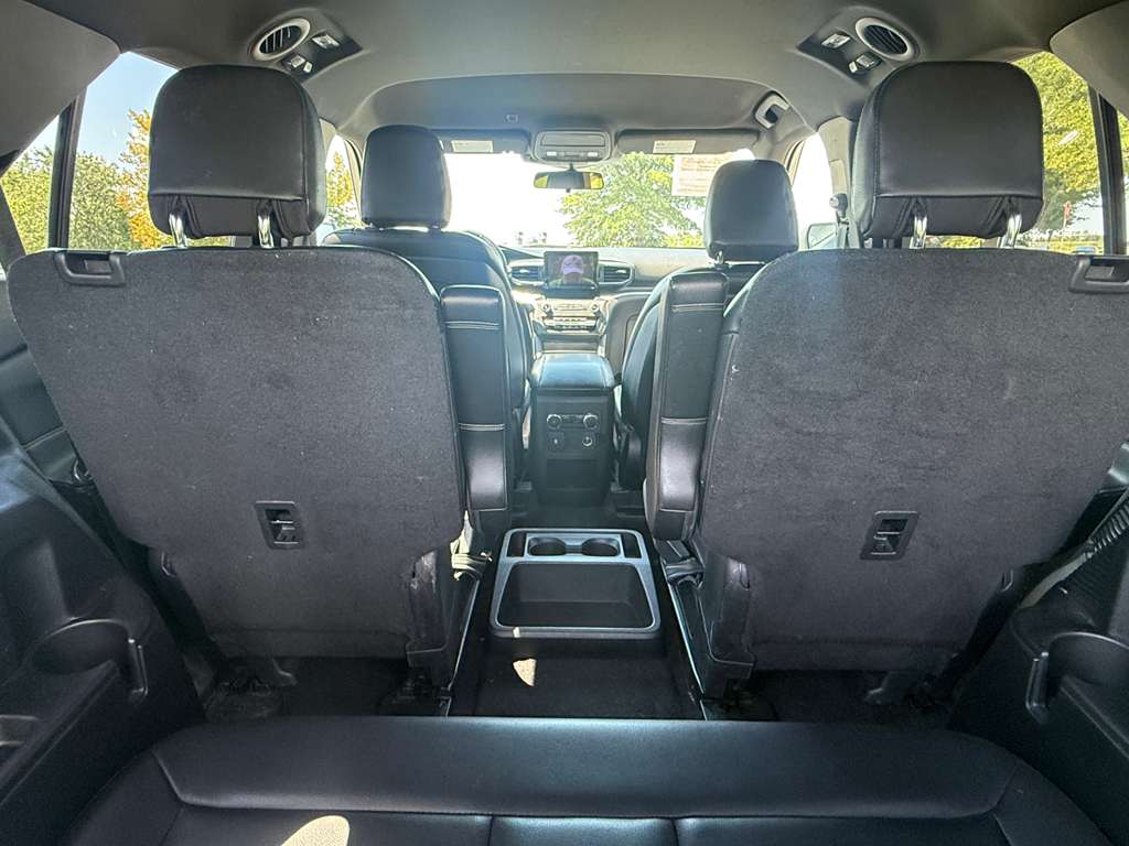 FORD EXPLORER XLT 2020 full