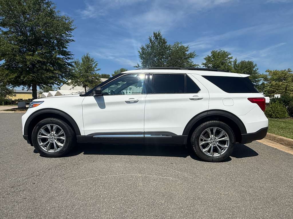 FORD EXPLORER XLT 2020 full