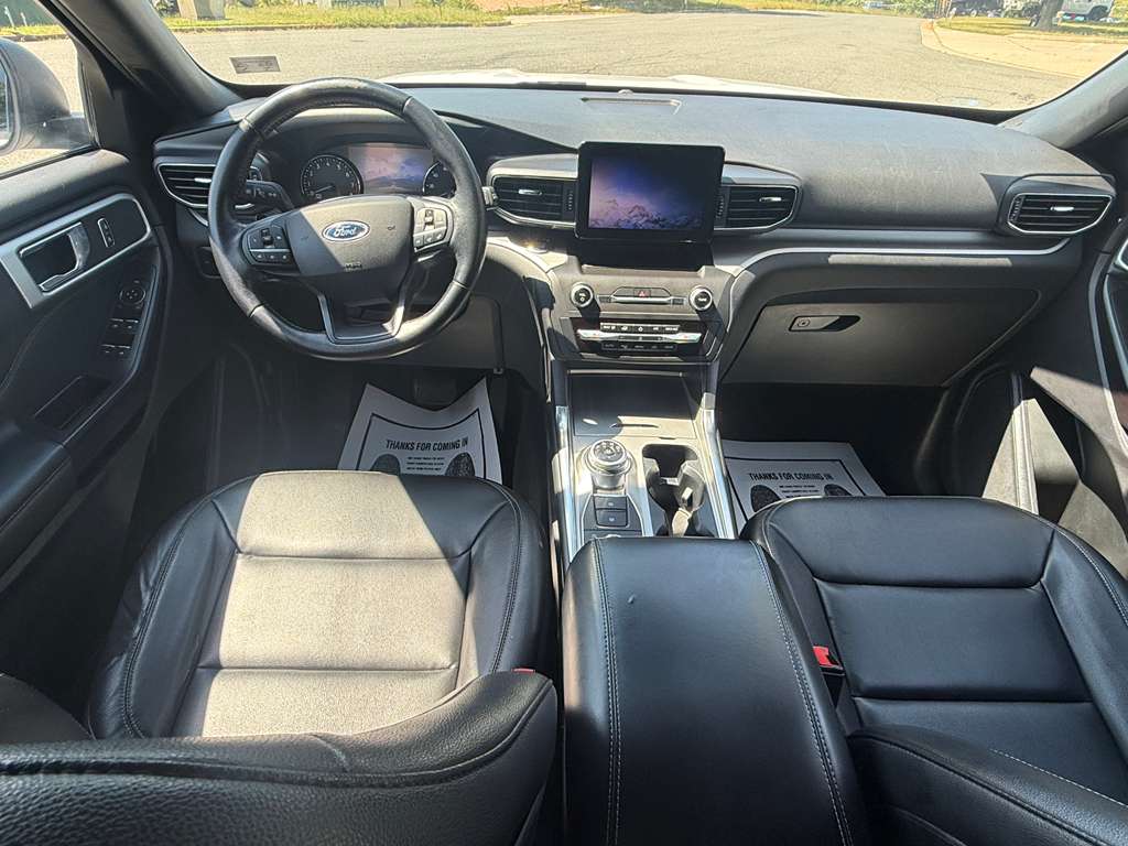 FORD EXPLORER XLT 2020 full