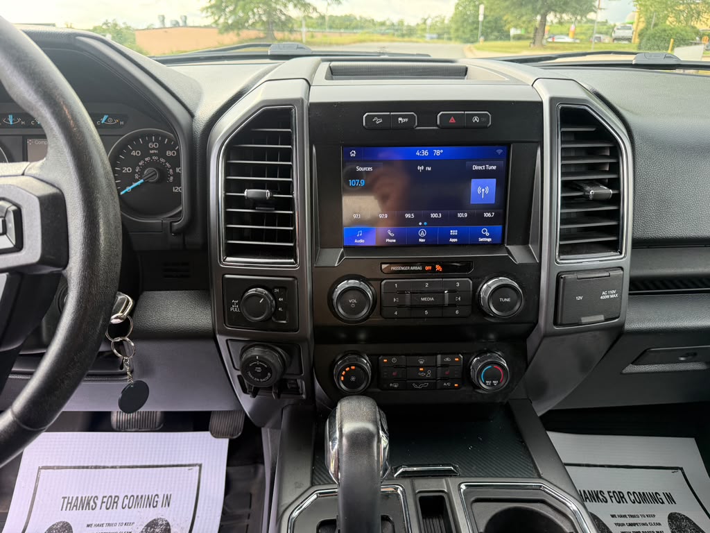 
								FORD F-150 XLT 2019 full									