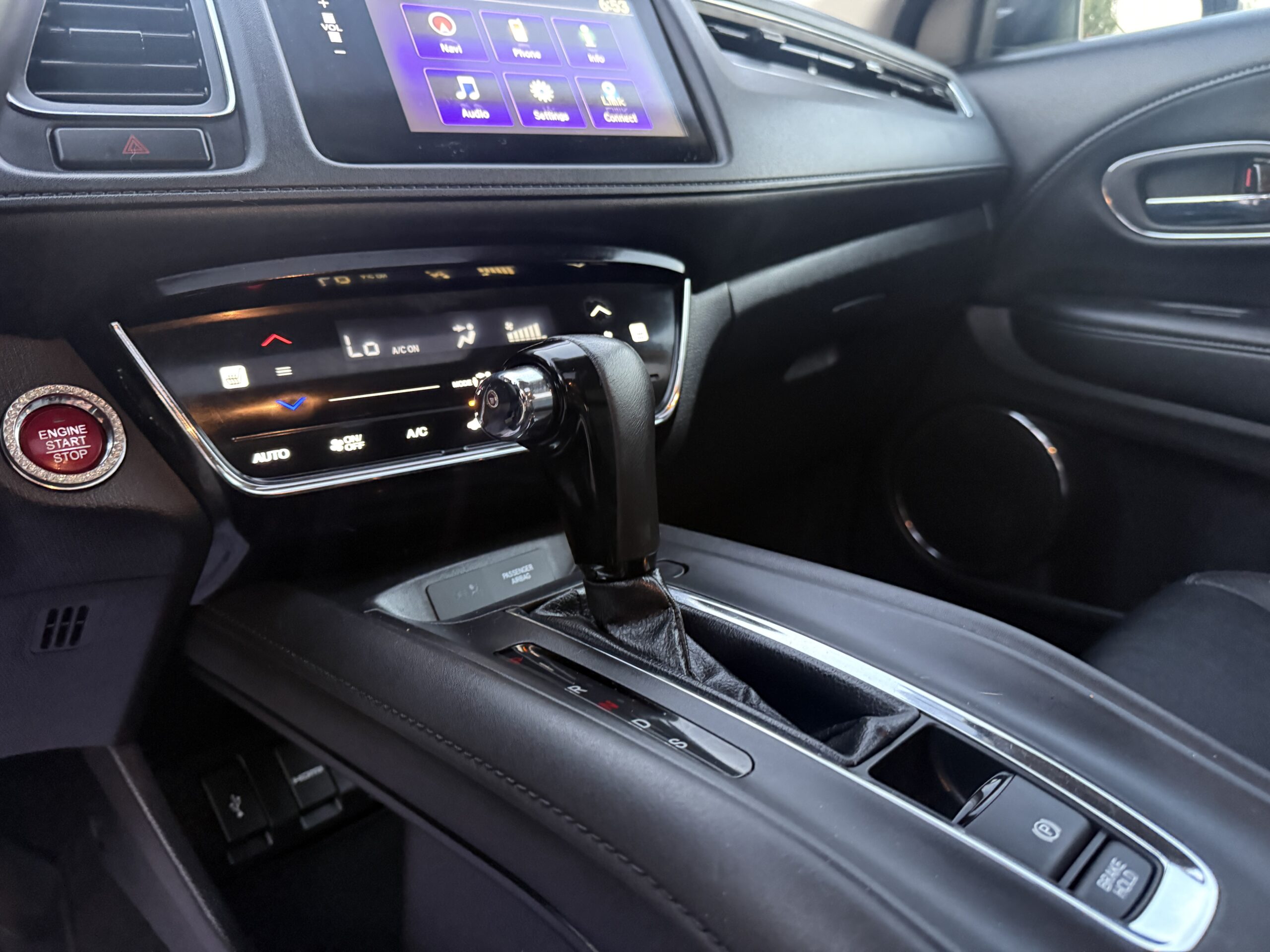 HONDA HR-V EX-L NAVI 2017 full