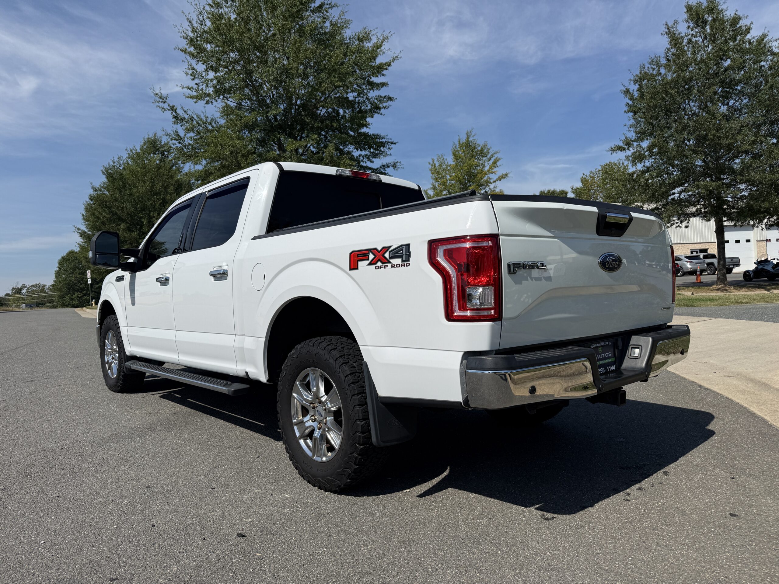 
								 FORD F-150 XLT 2015 full									