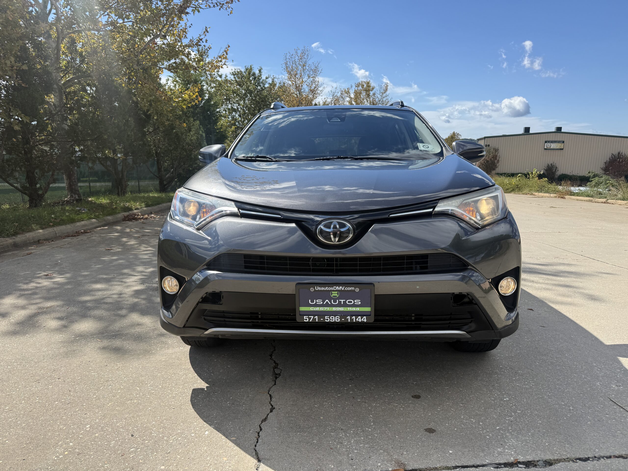 TOYOTA RAV4 XLE 2017