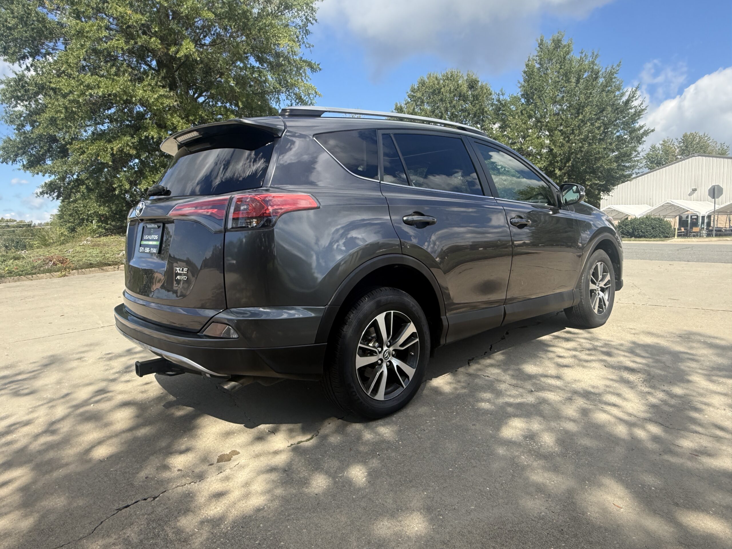 TOYOTA RAV4 XLE 2017